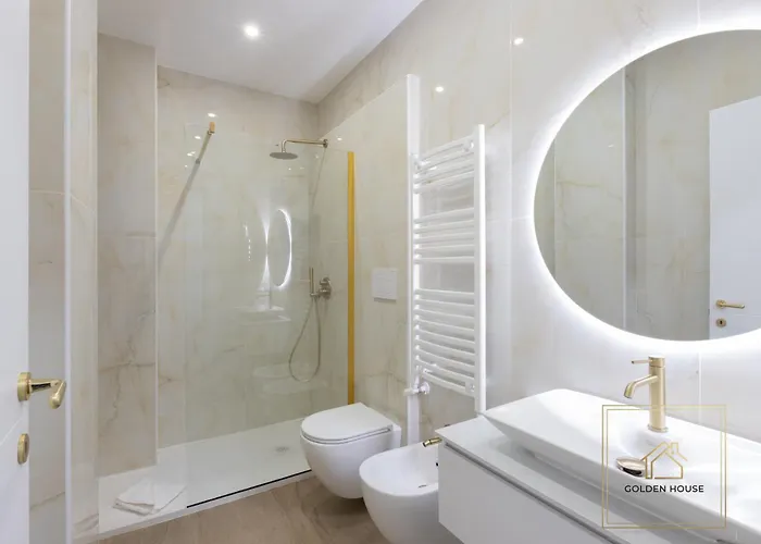 Appartamento Golden House - 1bdr Apt, 10min To Center-100mt Metroa - 2-4 Pax - A-c