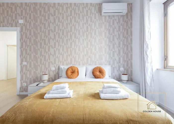Golden House - 1bdr Apt, 10min To Center-100mt Metroa - 2-4 Pax - A-c Appartamento *